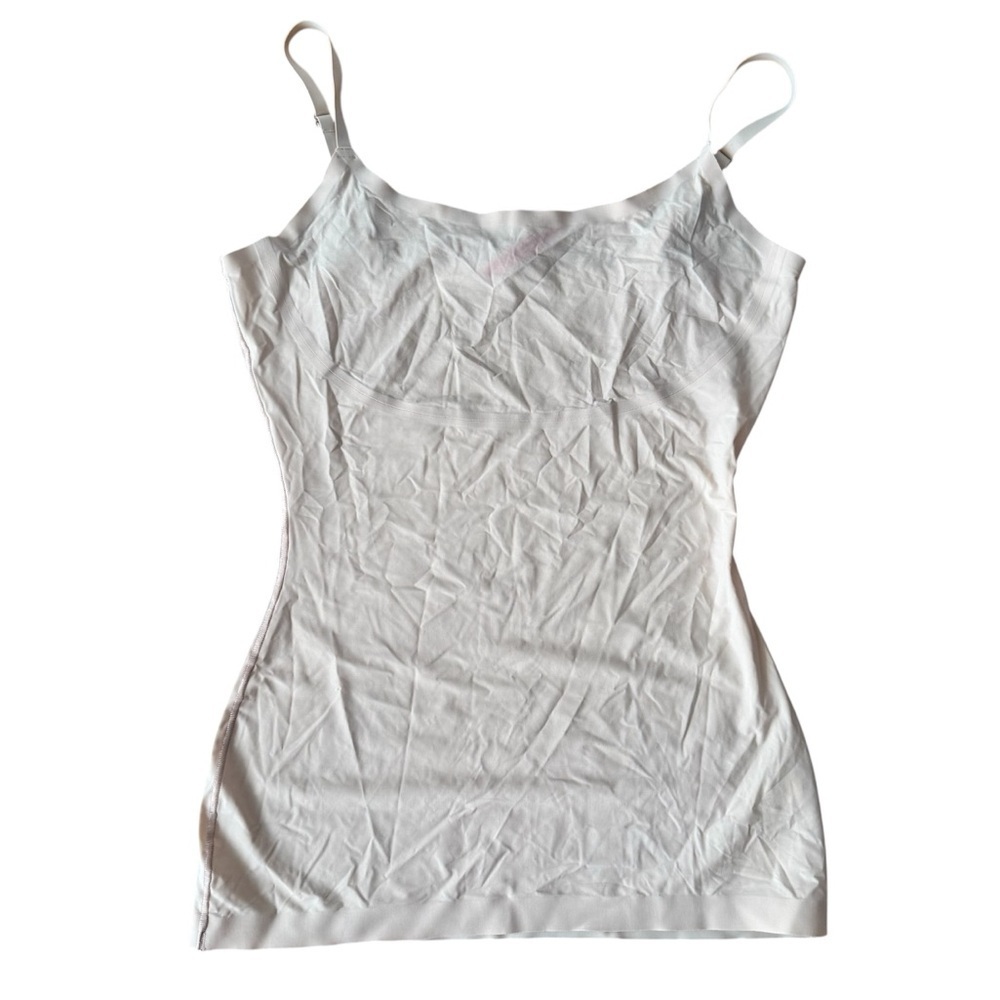 Spanx Medium Invisible Convertible Cami Nude Tan